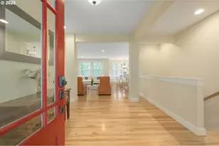 1862 E 43rd Ave, Eugene, OR 97405 - Photo 3