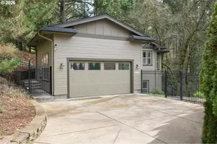 1862 E 43rd Ave, Eugene, OR 97405 - Photo 1