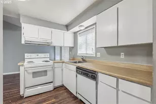 9020 SW 130th Ave, Beaverton, OR 97008 - Photo 9