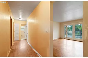 2310 Mountain View Dr S, Salem, OR 97302 - Photo 7