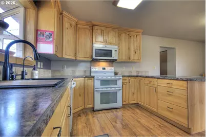 585 S Park Blvd, Ontario, OR 97914 - Photo 21