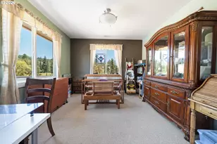 3721 Colonial Rd, Roseburg, OR 97471 - Photo 25
