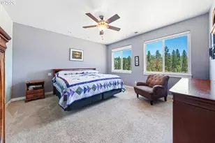 3721 Colonial Rd, Roseburg, OR 97471 - Photo 17