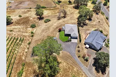 3721 Colonial Rd, Roseburg, OR 97471 - Photo 43