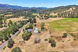 3721 Colonial Rd, Roseburg, OR 97471 - Photo 45