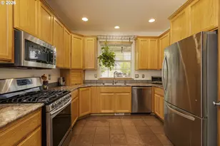 1450 NE Kerry Ct, McMinnville, OR 97128 - Photo 9
