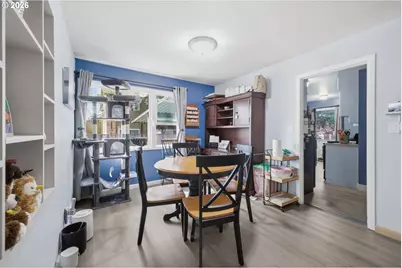 12101 SE Lincoln St, Portland, OR 97216 - Photo 7