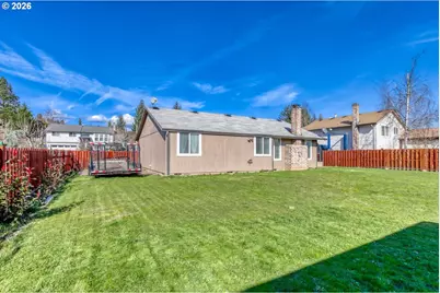 230 SW 22nd St, Troutdale, OR 97060 - Photo 29