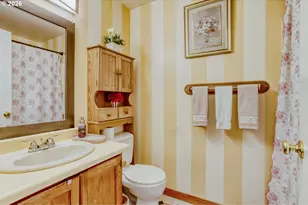 230 SW 22nd St, Troutdale, OR 97060 - Photo 21