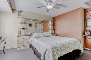 230 SW 22nd St, Troutdale, OR 97060 - Photo 19