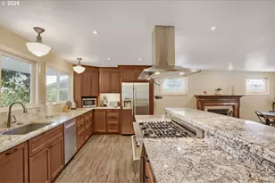 12935 SW Rita Dr, Beaverton, OR 97005 - Photo 9