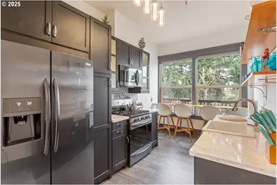 8212 N Denver Ave, Portland, OR 97217 - Photo 15