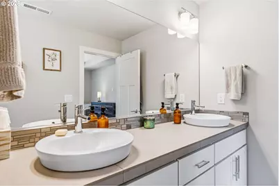 3931 SE Centifolia Ave, Hillsboro, OR 97123 - Photo 13
