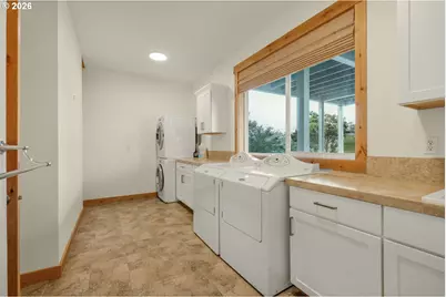 89945 Ocean Dr, Warrenton, OR 97146 - Photo 33