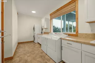 89945 Ocean Dr, Warrenton, OR 97146 - Photo 33