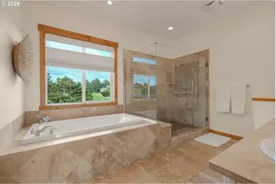 89945 Ocean Dr, Warrenton, OR 97146 - Photo 23