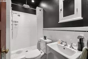216 SE 17th Ave, Portland, OR 97214 - Photo 13