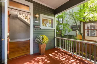 216 SE 17th Ave, Portland, OR 97214 - Photo 3