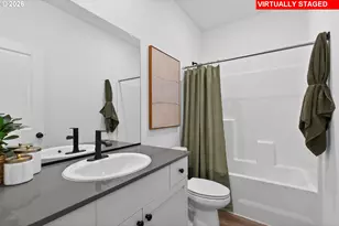 1138 Clemson St, Woodburn, OR 97071 - Photo 15
