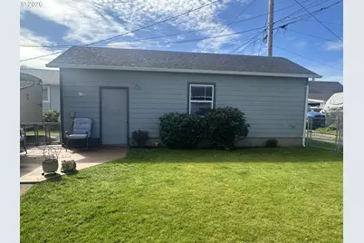 2063 Alder Ave, Reedsport, OR 97467 - Photo 19