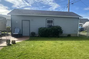 2063 Alder Ave, Reedsport, OR 97467 - Photo 19