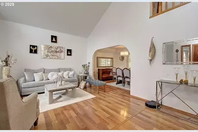 1758 NW 18th Ct, Gresham, OR 97030 - Photo 15