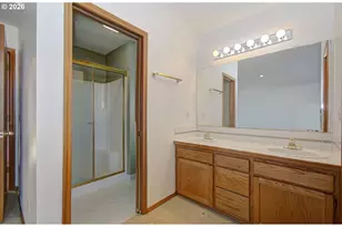 1758 NW 18th Ct, Gresham, OR 97030 - Photo 31