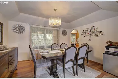 1758 NW 18th Ct, Gresham, OR 97030 - Photo 13