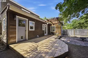2459 Miami Ln, Eugene, OR 97403 - Photo 39