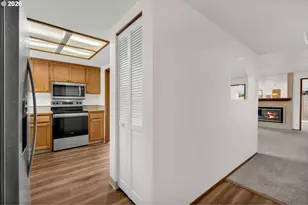 2406 SE Balboa Dr, Vancouver, WA 98683 - Photo 9