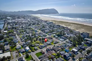 335 9th Ave, Seaside, OR 97138 - Photo 3