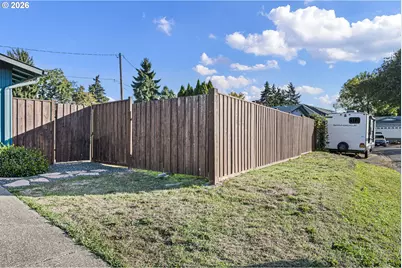 3643 Oxbow Way, Eugene, OR 97401 - Photo 5