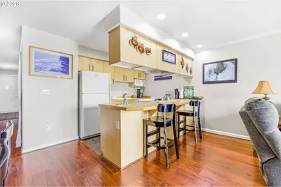 890 SE Bay Blvd #104, Newport, OR 97365 - Photo 7