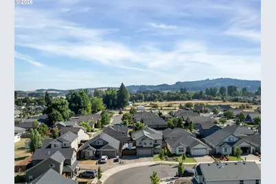 1875 SE Blueberry St, Dallas, OR 97338 - Photo 37