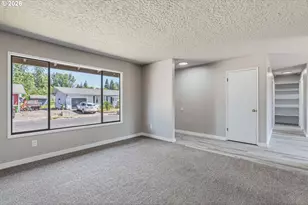 411 Brierwood Ct, Castle Rock, WA 98611 - Photo 11