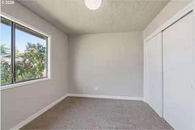411 Brierwood Ct, Castle Rock, WA 98611 - Photo 17