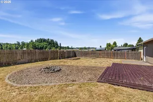 411 Brierwood Ct, Castle Rock, WA 98611 - Photo 23