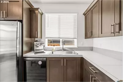 1840 N Chinook Ln, Lafayette, OR 97127 - Photo 11