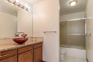 3085 W Shasta Ave, Roseburg, OR 97471 - Photo 25