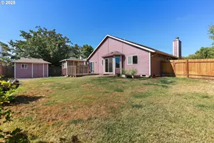 2596 Jamestown St, Woodburn, OR 97071 - Photo 27