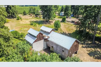 8067 Pokorny Rd NE, Saint Paul, OR 97137 - Photo 25