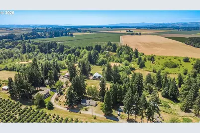 8067 Pokorny Rd NE, Saint Paul, OR 97137 - Photo 3