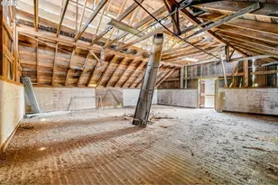 8067 Pokorny Rd NE, Saint Paul, OR 97137 - Photo 25