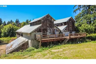8067 Pokorny Rd NE, Saint Paul, OR 97137 - Photo 23