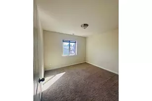 2428 SW Kalama Ave, Redmond, OR 97756 - Photo 11