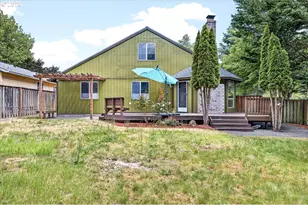 1395 SE 64th Ct, Hillsboro, OR 97123 - Photo 37