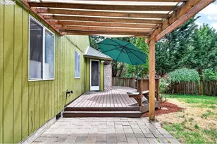 1395 SE 64th Ct, Hillsboro, OR 97123 - Photo 35