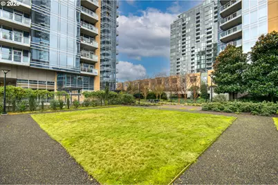 836 S Curry St #1306, Portland, OR 97239 - Photo 29