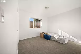 1677 25th St, Florence, OR 97439 - Photo 13