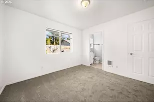 1677 25th St, Florence, OR 97439 - Photo 11